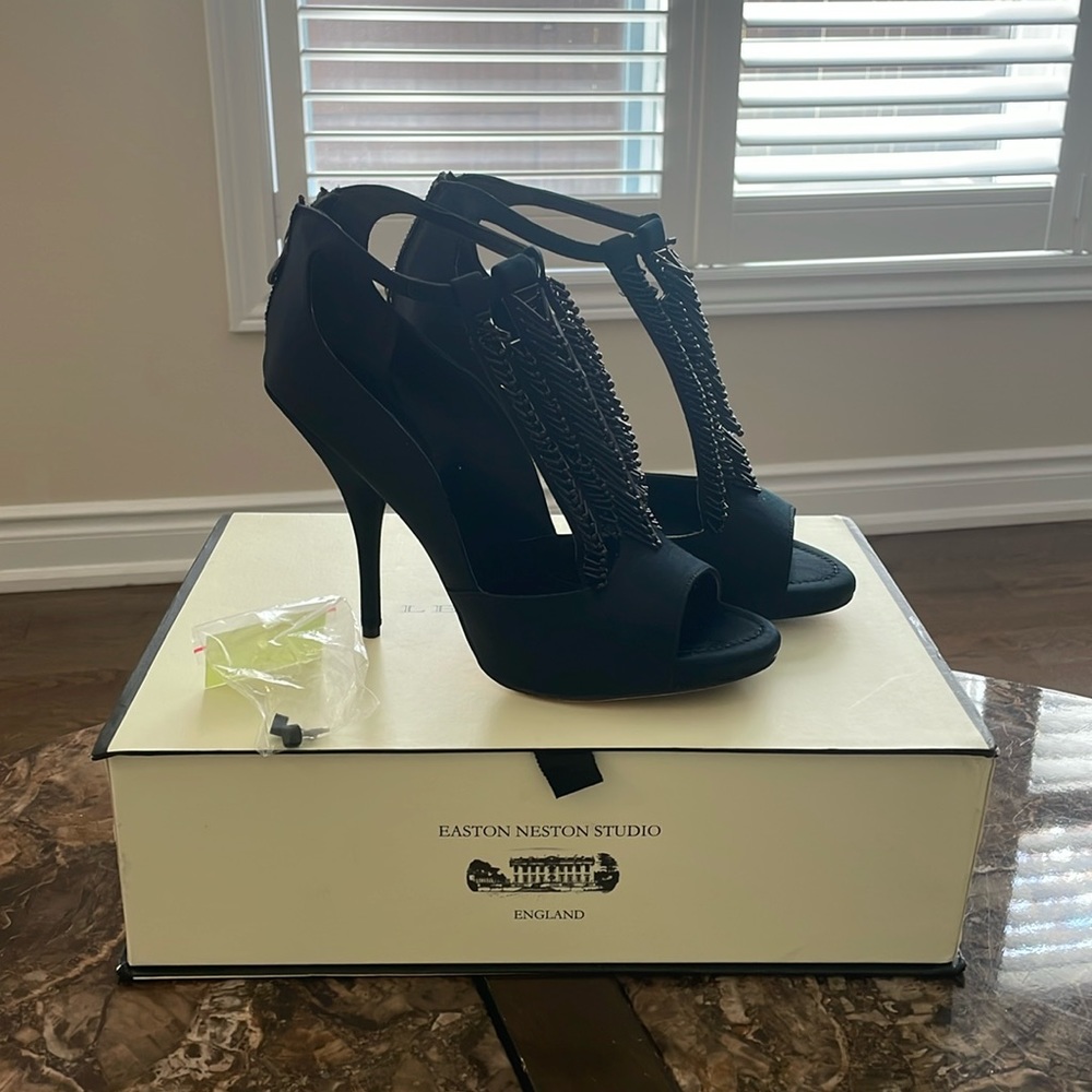 LEON MAX - Black Elixir Beaded Peep-Toe Sandal